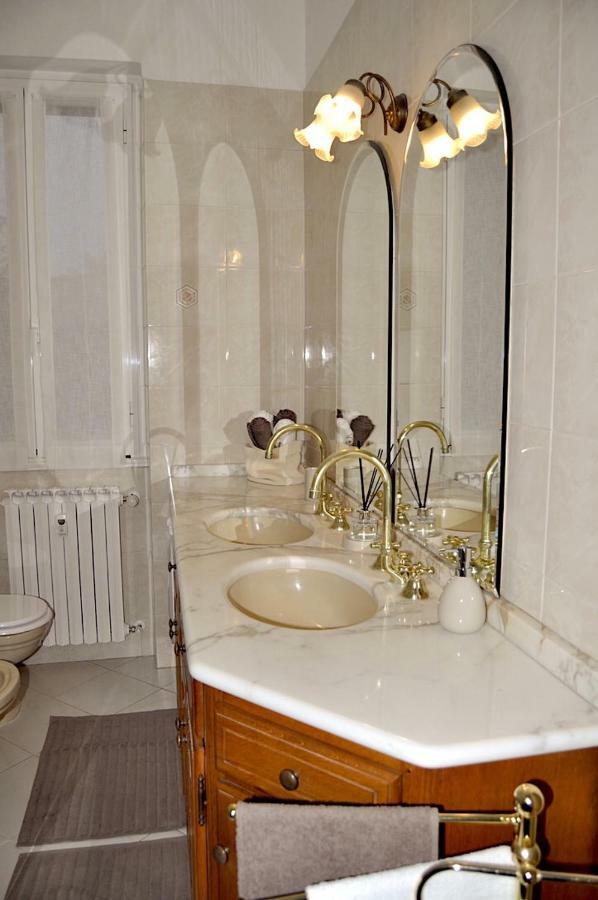 La Casa Di Sarita Daire Pavia Dış mekan fotoğraf