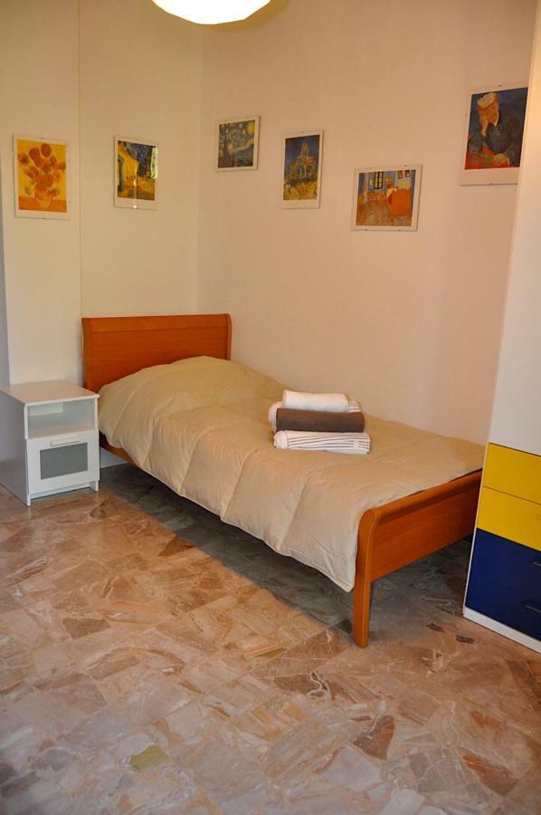 La Casa Di Sarita Daire Pavia Dış mekan fotoğraf