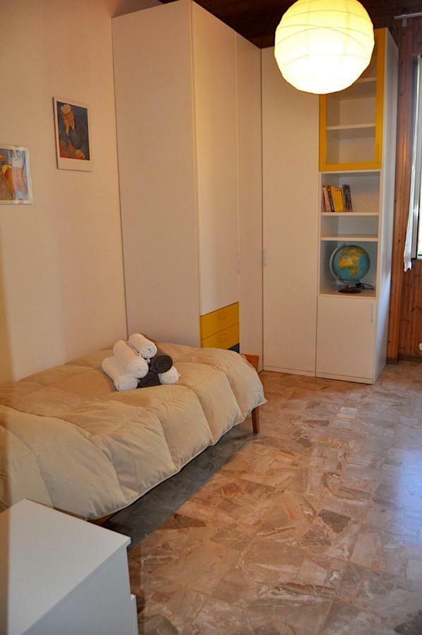 La Casa Di Sarita Daire Pavia Dış mekan fotoğraf