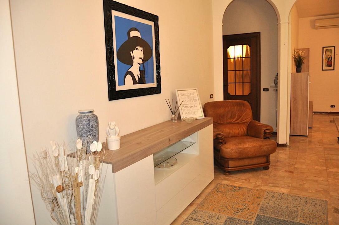 La Casa Di Sarita Daire Pavia Dış mekan fotoğraf